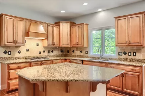 818 Mount Pleasant Rd, Mars, PA 16046 photo 11