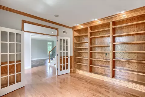 818 Mount Pleasant Rd, Mars, PA 16046 photo 5