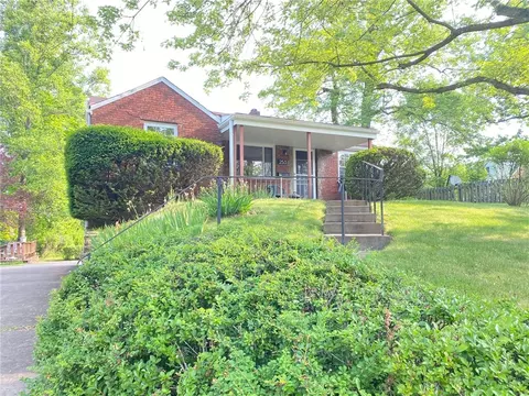 253 Marshall Dr, Pittsburgh, PA 15235