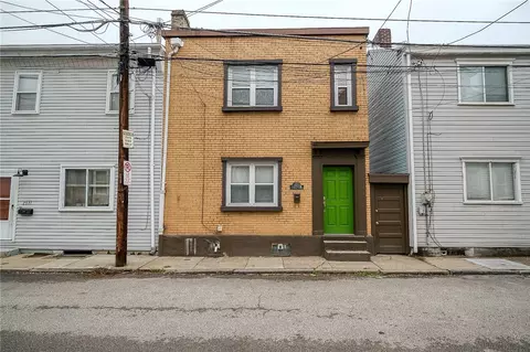 2613 Larkins Way, Pittsburgh, PA 15203