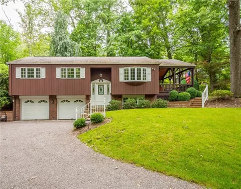 101 Miller Rd, Pittsburgh, PA 15237