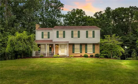 4029 Dublane Ct, Murrysville, PA 15668