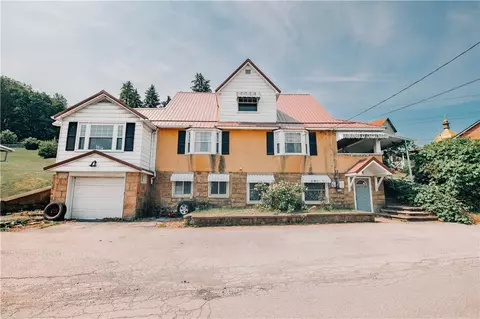 1003 38th St, Northern Cambria, PA 15714
