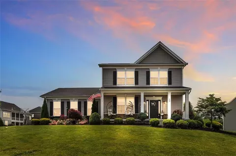 100 Curtis Ct, Mars, PA 16046