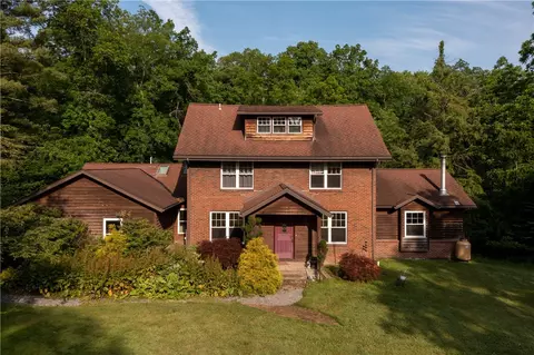 2755 N Neshannock, Sharpsville, PA 16150