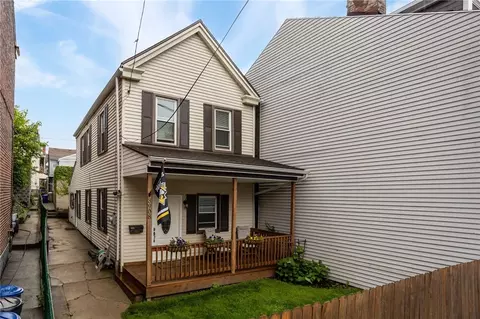 3908 Mintwood St, Pittsburgh, PA 15224
