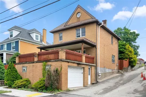 1907 West St, Homestead, PA 15120