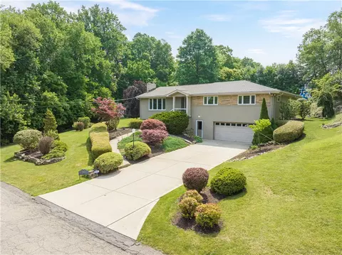 201 Eton Rd, Pittsburgh, PA 15205
