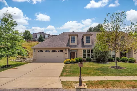 3111 Edelweiss Ct, Mars, PA 16046