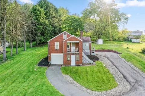24 Panorama Dr, Washington, PA 15301