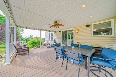910 Castleview Dr, Irwin, PA 15642 photo 31