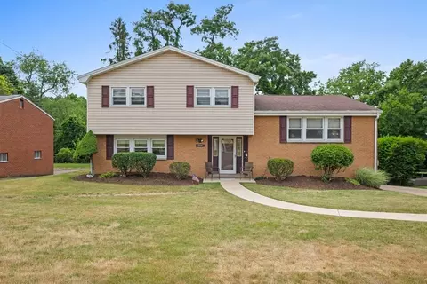 346 Coleman Dr, Monroeville, PA 15146