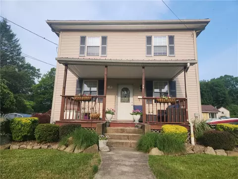 70 S Mercer Ave, Sharpsville, PA 16150