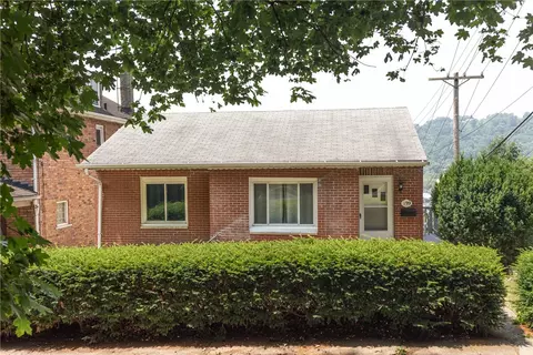 199 Locust St, Ambridge, PA 15003