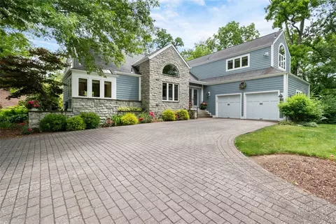 2521 Morton Rd, Pittsburgh, PA 15241