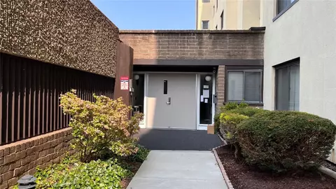 227 S Home Ave #103, Pittsburgh, PA 15202