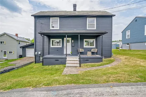 1 Penn St, Mount Pleasant, PA 15666