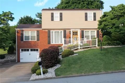 561 Hickory Dr, Greensburg, PA 15601