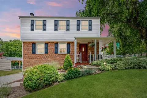 300 Furnace Dr, Zelienople, PA 16063