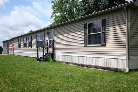 49 Ealy Rd, West Alexander, PA 15376