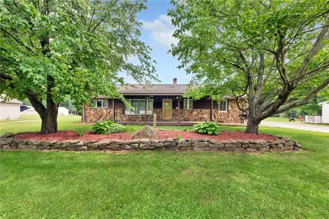 116 Eckles Dr, Industry, PA 15052