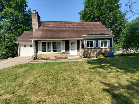 22 Elwyn Ave, Carnegie, PA 15106