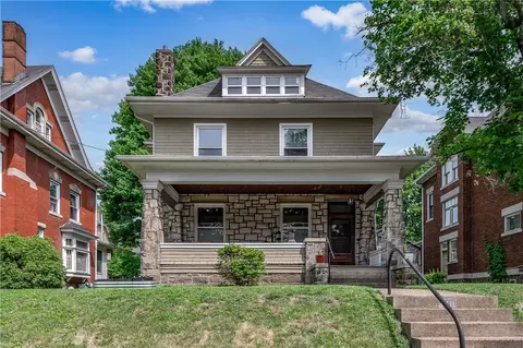 608 E Pearl St, Butler, PA 16001