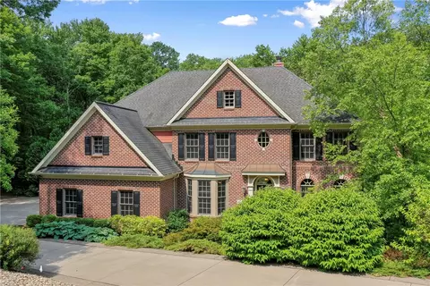 216 Woodhurst Ter, Wexford, PA 15090