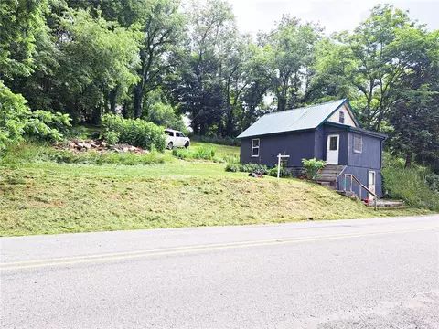 4503 Mcintyre Rd, Homer City, PA 15748