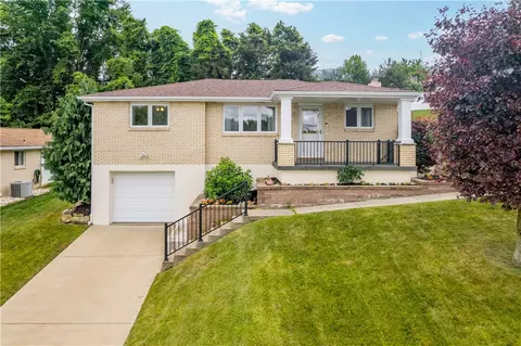 214 Howell St, Elizabeth, PA 15037