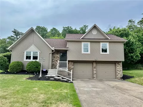 709 Tamarack Dr, Imperial, PA 15126