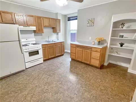 149 Camp Ave, Braddock, PA 15104 photo 14