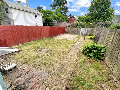 149 Camp Ave, Braddock, PA 15104 photo 28