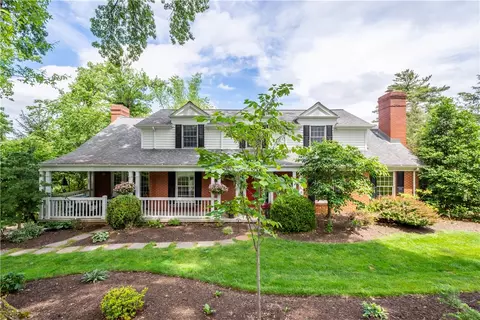 234 Warwick Dr, Pittsburgh, PA 15241