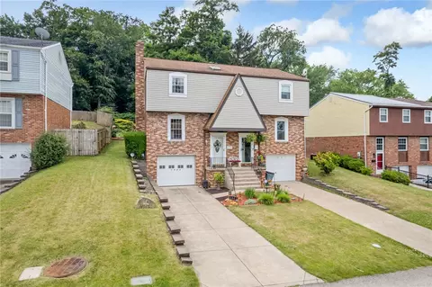 1443 Hidden Timber Dr, Pittsburgh, PA 15220
