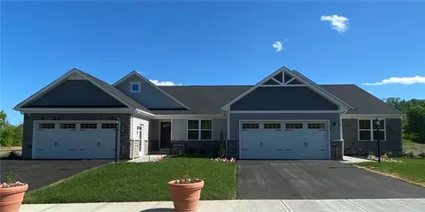 722 Celia Way, Harmony, PA 16037