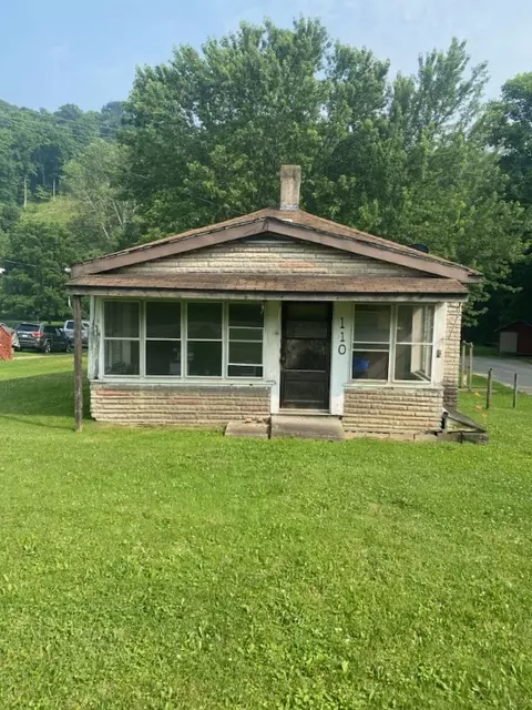 110 Cross Creek Rd, Avella, PA 15312