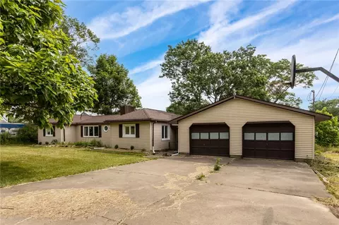 127 Beaver Ave, West Sunbury, PA 16061