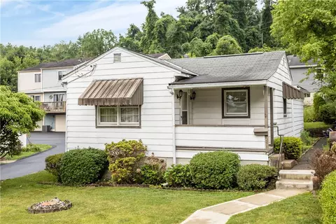 288 Saint Clair St, Bridgeville, PA 15017