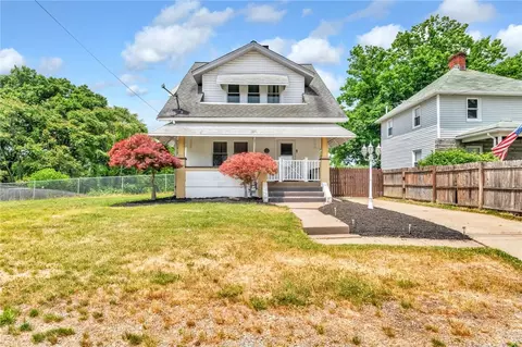 215 Independence Rd, Avella, PA 15312