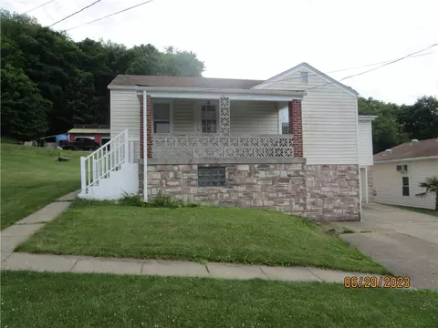 12 Hillside Way, Avella, PA 15312