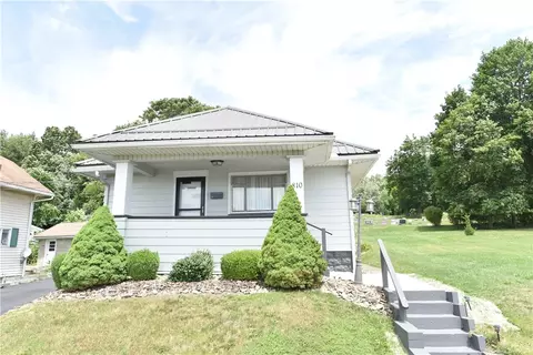 810 W Maple St, New Castle, PA 16102