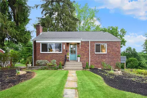 3316 Ivanhoe Rd, Pittsburgh, PA 15241