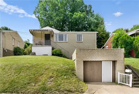 924 Toman Ave, Clairton, PA 15025