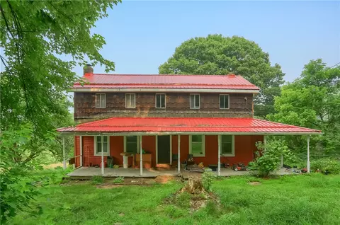 164 Young Rd, Karns City, PA 16041