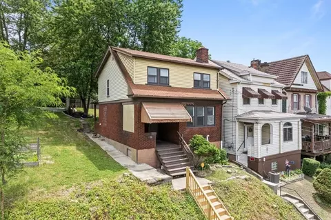 19 Craighead St, Pittsburgh, PA 15211