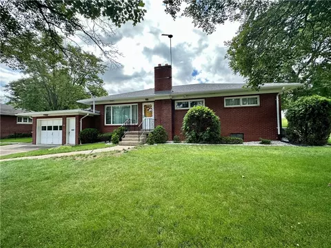 438 N Fairfield St, Ligonier, PA 15658