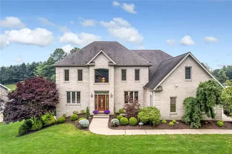 113 Stonebridge Dr, Oakdale, PA 15071