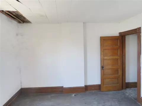 1300 Packer Ave, Braddock, PA 15104 photo 12