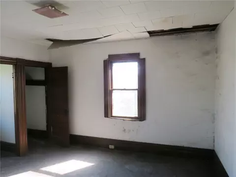 1300 Packer Ave, Braddock, PA 15104 photo 9